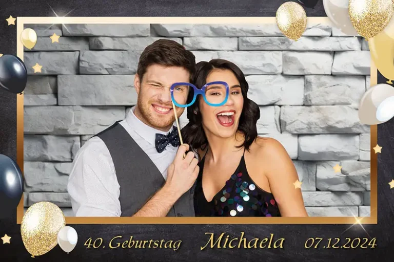 Persönliches Fotobox-Layout für 40. Geburtstag – aufgenommen mit click and smile bei einer Feier in Wollbach